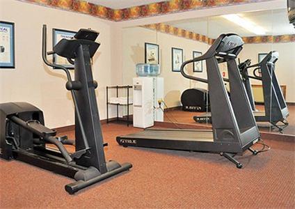Quality Inn & Suites Вільямсбург Екстер'єр фото